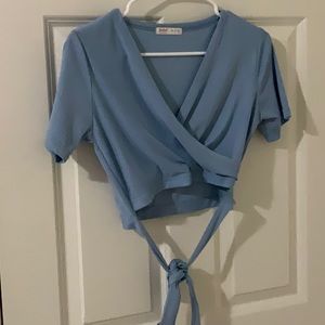 Small baby blue crop top